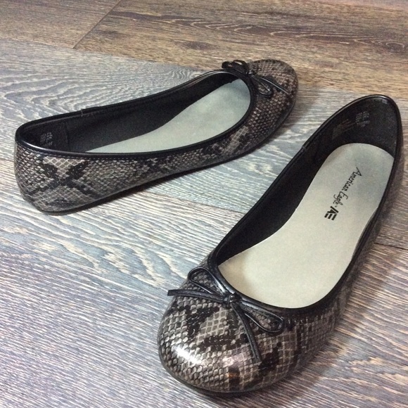 American Eagle Outfitters Shoes - American Eagle Outfit Ballet Flats Snake Print